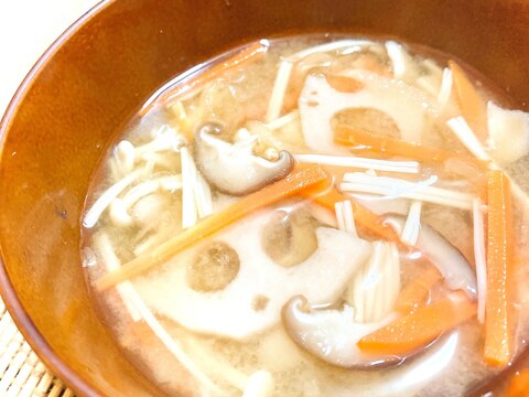 干し野菜でダシいらず♪旨みが半端ない!お味噌汁